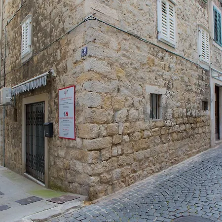 아파트 Centar Nina *