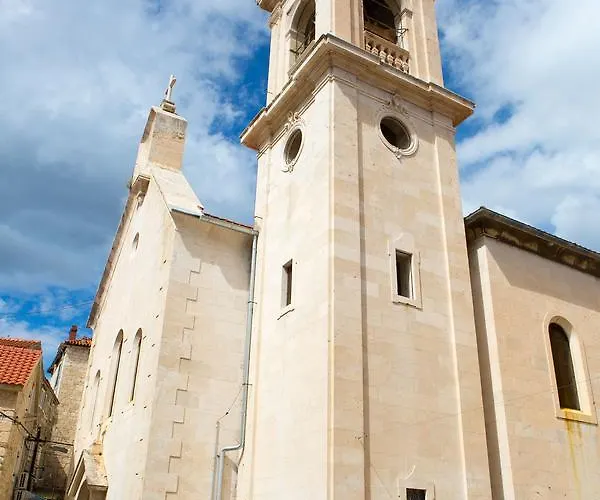 Centar Nina